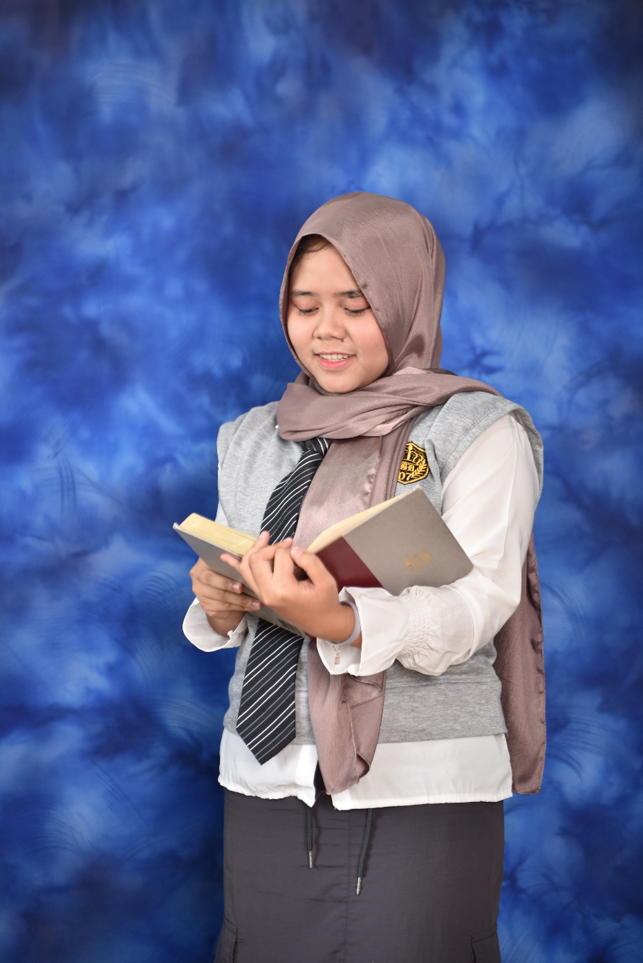 foto PUTRI AZKA AZKIA